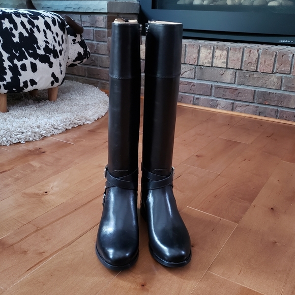 Michael Kors Black Preston Boots Size 5.5 - Picture 2 of 13